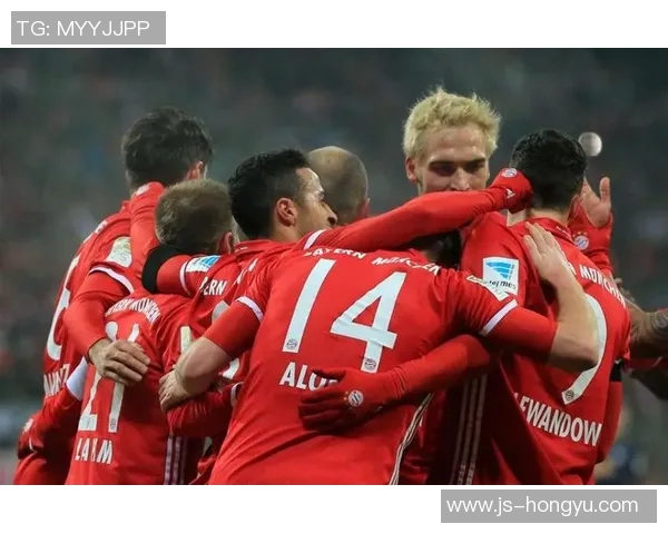 莱万重返安联球场引发拜仁球迷愤怒抗议称其忘恩负义 莱万重返安联球场引发拜仁球迷愤怒抗议称其忘恩负义