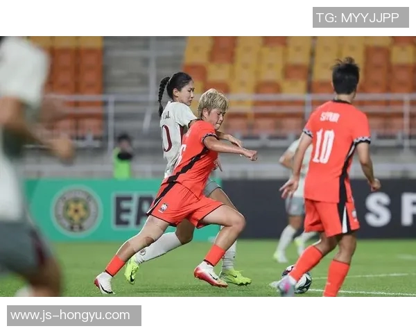 中国女足迎战西班牙队全力争胜展现实力与风采