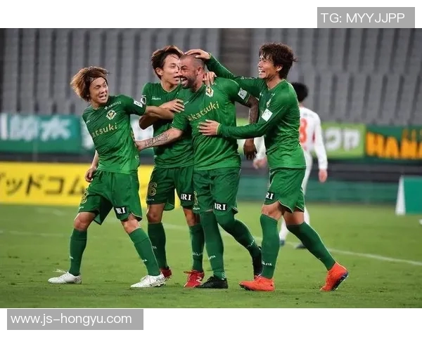 火箭队与尼克斯的激烈对决一触即发精彩赛事即将上演 火箭队与尼克斯的激烈对决一触即发精彩赛事即将上演