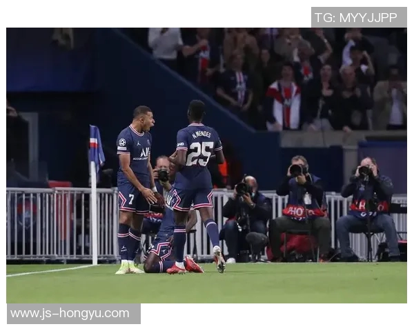 多特蒙德与巴黎圣日耳曼的巅峰对决精彩回顾与战术分析