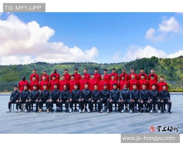 梅州客家迎战内蒙古足球队期待精彩对决展现团队实力与竞技精神 梅州客家迎战内蒙古足球队期待精彩对决展现团队实力与竞技精神