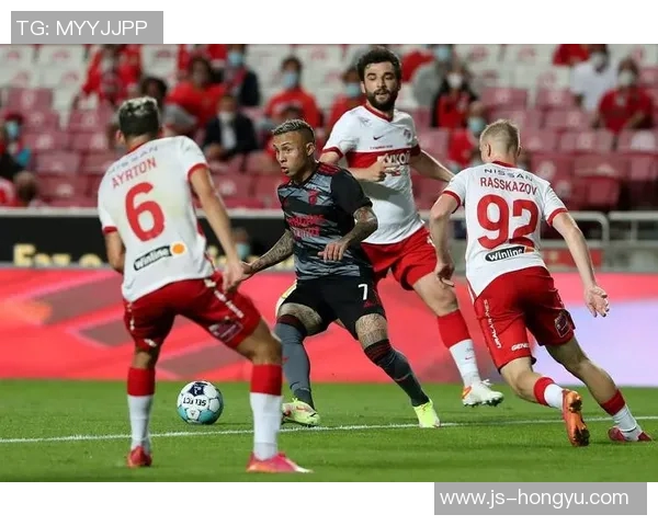 澳大利亚与中国香港足球对决展望精彩赛事与球员表现分析