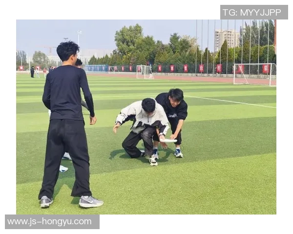 聚焦飞盘战术解析：西安飞盘队的策略与技巧探讨